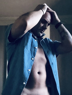 https://onlyfans.com/samuel-samuel/c1