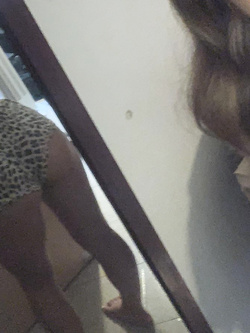 Vi voglio mostrare la mia ex fidanzata. Grande maiala .