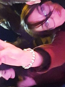 Pompinara con gli occhiali!