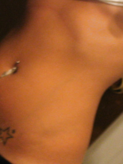 Abbronzatissima e sempre più troia per voi