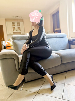 La mia troietta sempre in tacchi! ????????