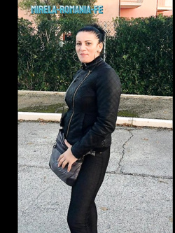 bela mirela - esibizionista porca di ferrara