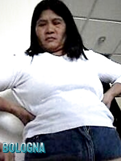 SUPER FILIPPINA MILF ESIBIZIONISTA