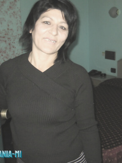 silvana - badante esibizionista di milano