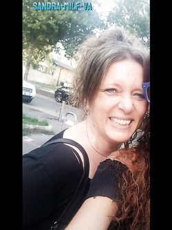 sandra - milf esibizionista di varese