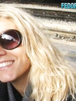 FEDORA - HOSTESS ESIBIZIONISTA DI PARMA