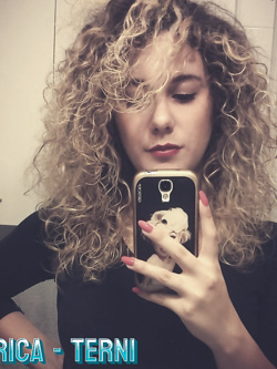 enrica - monella terni esibizionista senza freni
