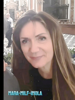 mara - casalinga esibizionista di modena