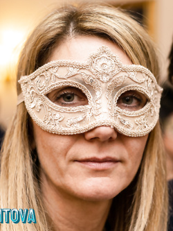 mara - casalinga esibizionista di modena