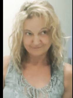 lorenza - casalinga esibizionista da parma