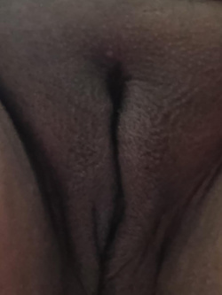 Moglie troia , le piace tanto.