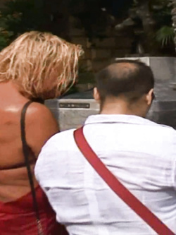Oca schiava prostituta - 3285932523 - In strada a Diano -