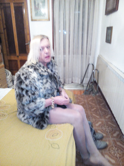 Oca schiava prostituta - 3285932523 - Da un cliente ad Asti