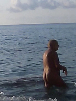 Oca schiava prostituta - 3285932523 - Al mare a Varigotti -