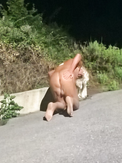 Oca schiava prostituta - 3285932523 - Batto In strada -