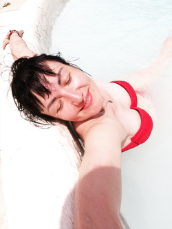 Che troia diventa mia moglie quando posa nuda!