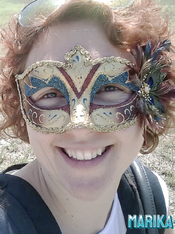 donne in maschera e non - situazioni reali -scambismo
