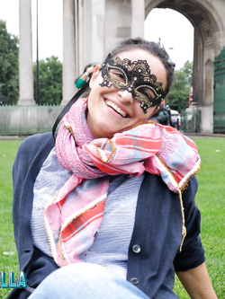 donne in maschera e non - situazioni reali -scambismo