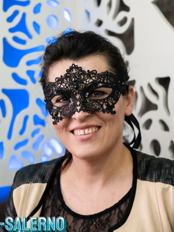 donne in maschera e non - situazioni reali -scambismo