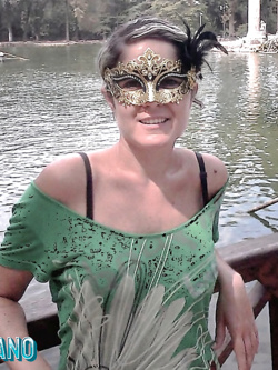 donne in maschera e non - situazioni reali -scambismo