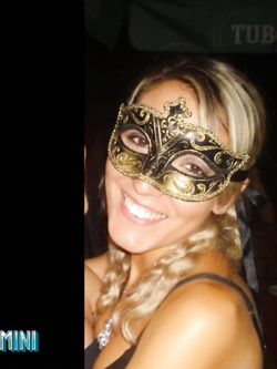 donne in maschera e non - situazioni reali -scambismo