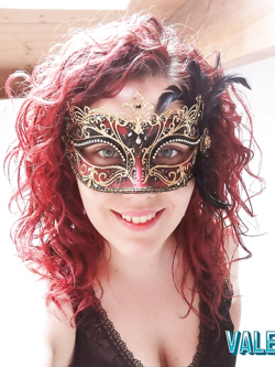 donne in maschera e non - situazioni reali -scambismo