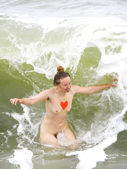 Hairy slut Sophie Collins from 'veganonboard' nude at wnbr 5
