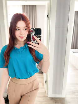 😈 Troia Italiana 24y - Figa Bagnata e Sempre Pronta