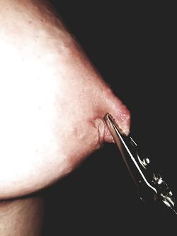 Culi viola! Spanking estremo!!!