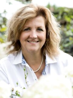 Jerk off template Judith, please tribute and upload me Nurse