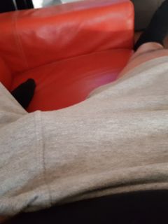 Vuole una cagna che lo raddrizza